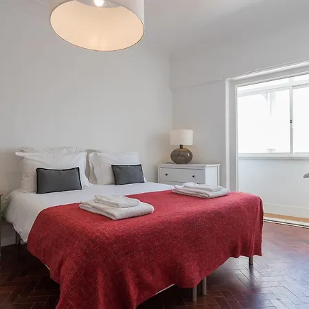 Principe Real Garden Guest house *